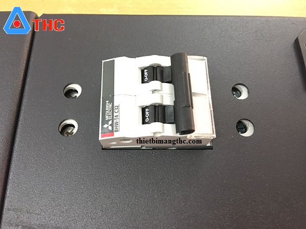 Thanh nguồn PDU 12 cổng chuẩn C13 lắp tủ rack